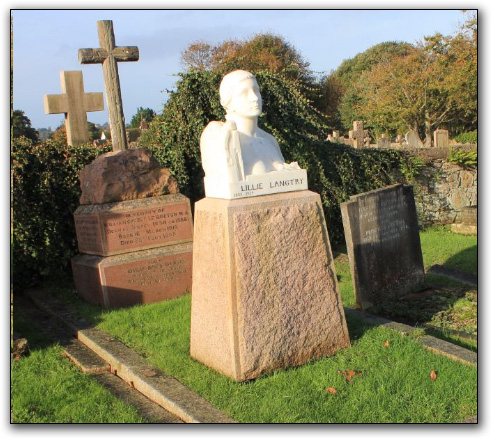 Lillie’s grave at St Saviour’s, Jersey